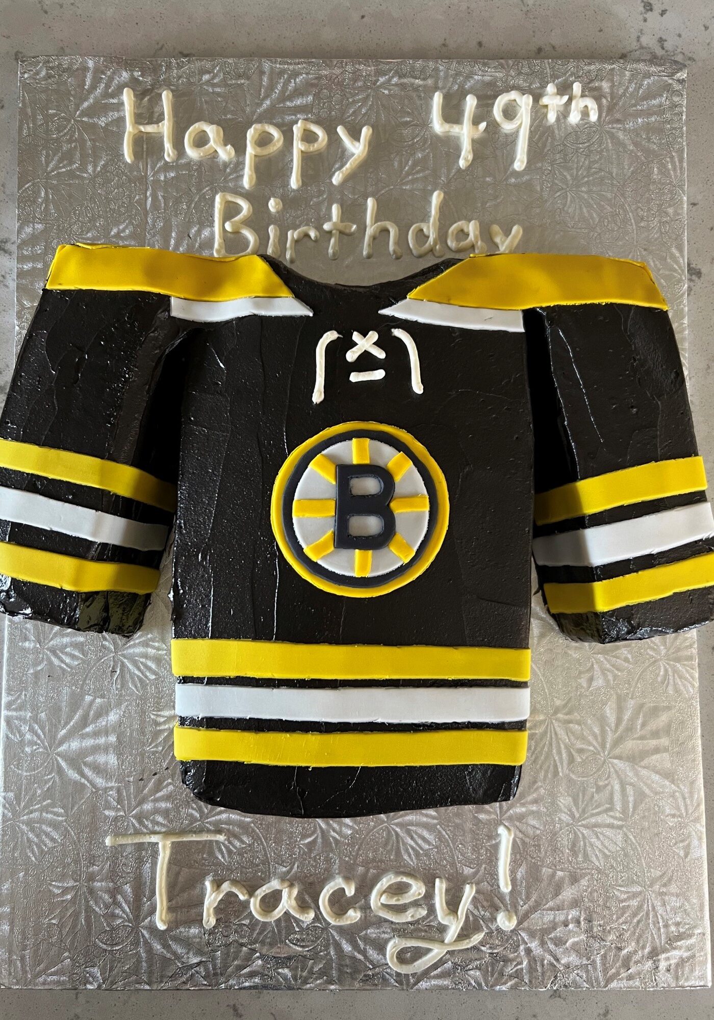 Auntie Tracey's Boston Bruins Bday Cake with writing top view 1 (May 9 2022)
