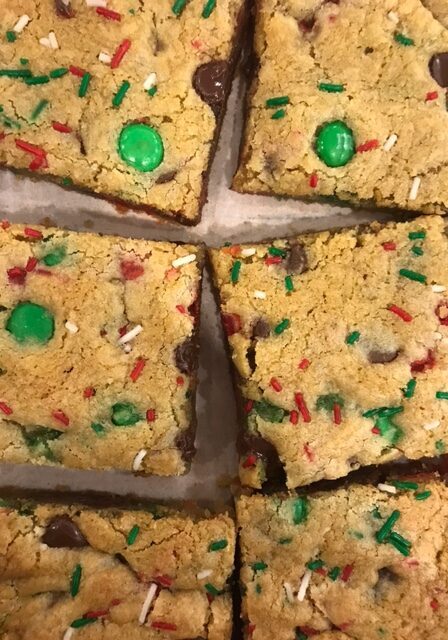 Holiday M&M Cookie Bars 2021